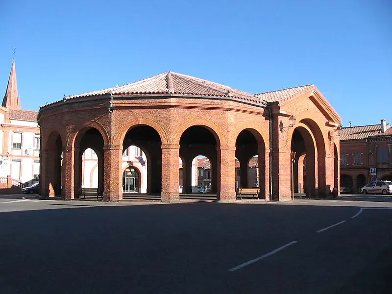 Foto von Saal - Mairie de Saint-Lys - © Creative Commons (https://creativecommons.org/licenses/by-sa/4.0/deed.fr)