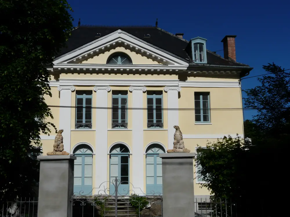 Foto de Villa Santa María o Narischkine - Sous licence Creative Commons (https://creativecommons.org/licenses/by-sa/4.0/deed.fr) - Par Père Igor - © Creative Commons (https://creativecommons.org/licenses/by-sa/4.0/deed.fr)