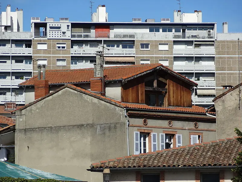 Picture of Building called old granaries of the Saint-Sernin or old dormitory chapter - Don-vip - © Creative Commons (https://creativecommons.org/licenses/by-sa/4.0/deed.fr)