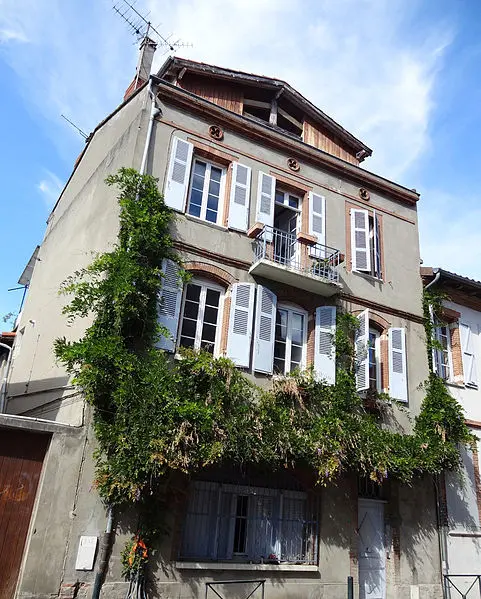 Picture of Building called old granaries of the Saint-Sernin or old dormitory chapter - Don-vip - © Creative Commons (https://creativecommons.org/licenses/by-sa/4.0/deed.fr)