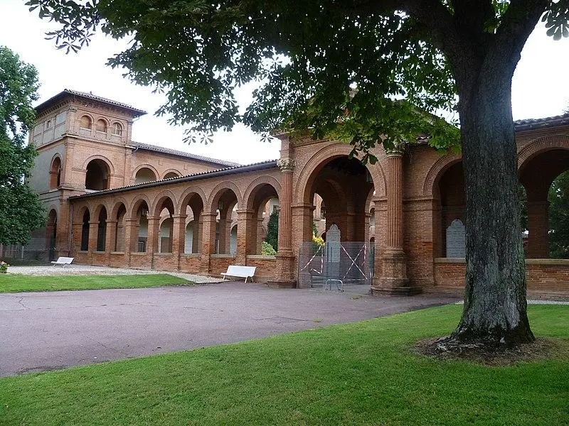 Picture of Gérard Marchant specialized hospital center - Olybrius - © Creative Commons (https://creativecommons.org/licenses/by-sa/4.0/deed.fr)