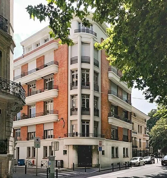 Picture of Building located 2 Allées Forain-François-Verdier and 2 rue de la Brasserie - Didier Descouens - © Creative Commons (https://creativecommons.org/licenses/by-sa/4.0/deed.fr)