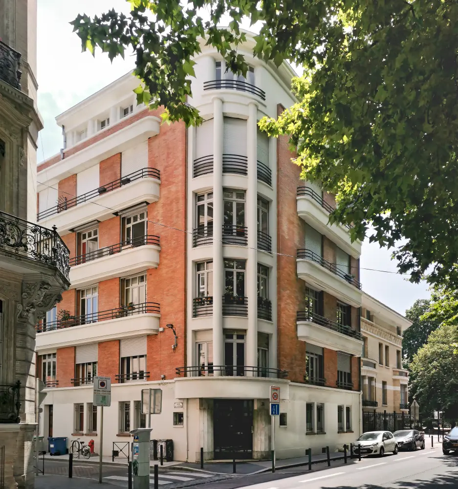 Foto di Edificio situato 2 Allées Forein-François-Verdier e 2 Rue de la Brasserie - Sous licence Creative Commons (https://creativecommons.org/licenses/by-sa/4.0/deed.fr) - Par Archaeodontosaurus - © Creative Commons (https://creativecommons.org/licenses/by-sa/4.0/deed.fr)