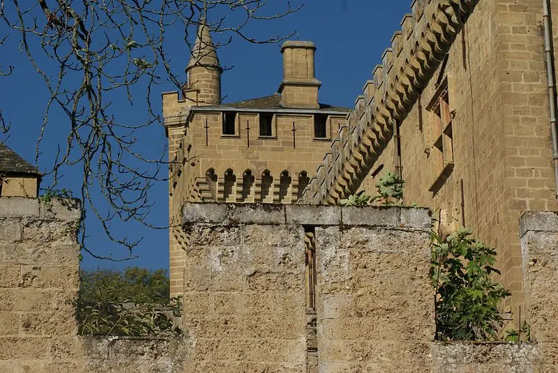 Foto de Castillo - Liak - © Creative Commons (https://creativecommons.org/licenses/by-sa/4.0/deed.fr)