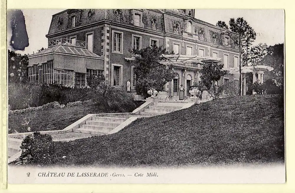 Picture of Lasserade castle - Sous licence Creative Commons (https://creativecommons.org/licenses/by-sa/4.0/deed.fr) - Par Marianne Casamance - © Creative Commons (https://creativecommons.org/licenses/by-sa/4.0/deed.fr)
