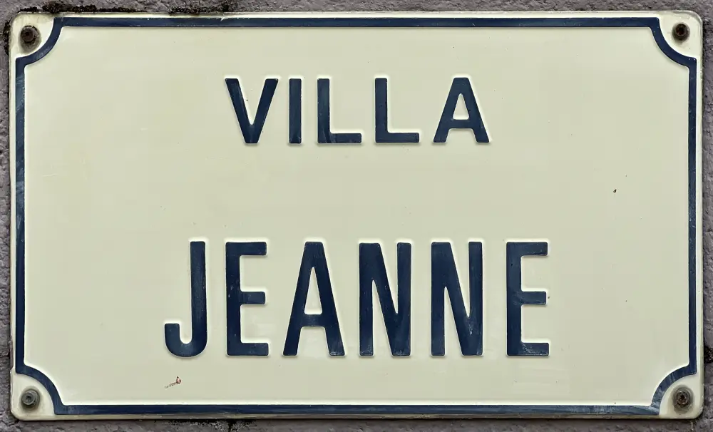 Foto de Casa llamada Villa Jeanne - Sous licence Creative Commons (https://creativecommons.org/licenses/by-sa/4.0/deed.fr) - Par Chabe01 - © Creative Commons (https://creativecommons.org/licenses/by-sa/4.0/deed.fr)