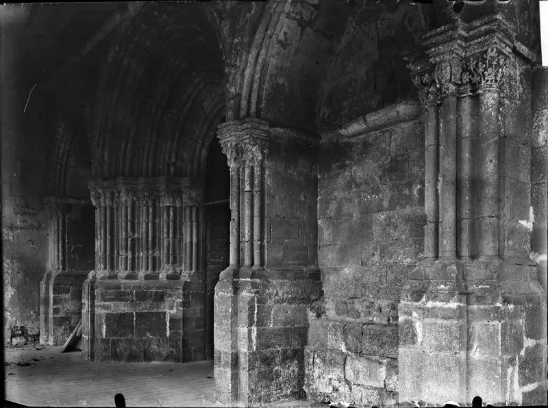 Picture of Saint-Pierre Church - POP Plateforme Ouverte du Patrimoine / Base Mérimée - © Ministère de la Culture (France), Médiathèque du patrimoine et de la photographie, diffusion RMN-GP