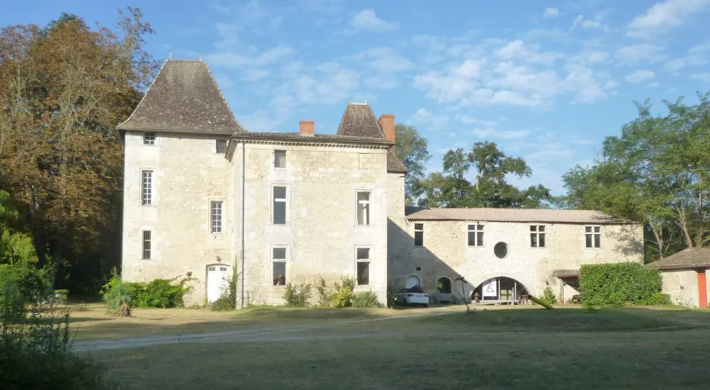 Foto de Castillo de Sallegourde - Sous licence Creative Commons (https://creativecommons.org/licenses/by-sa/4.0/deed.fr) - Par Icefinger - © Creative Commons (https://creativecommons.org/licenses/by-sa/4.0/deed.fr)