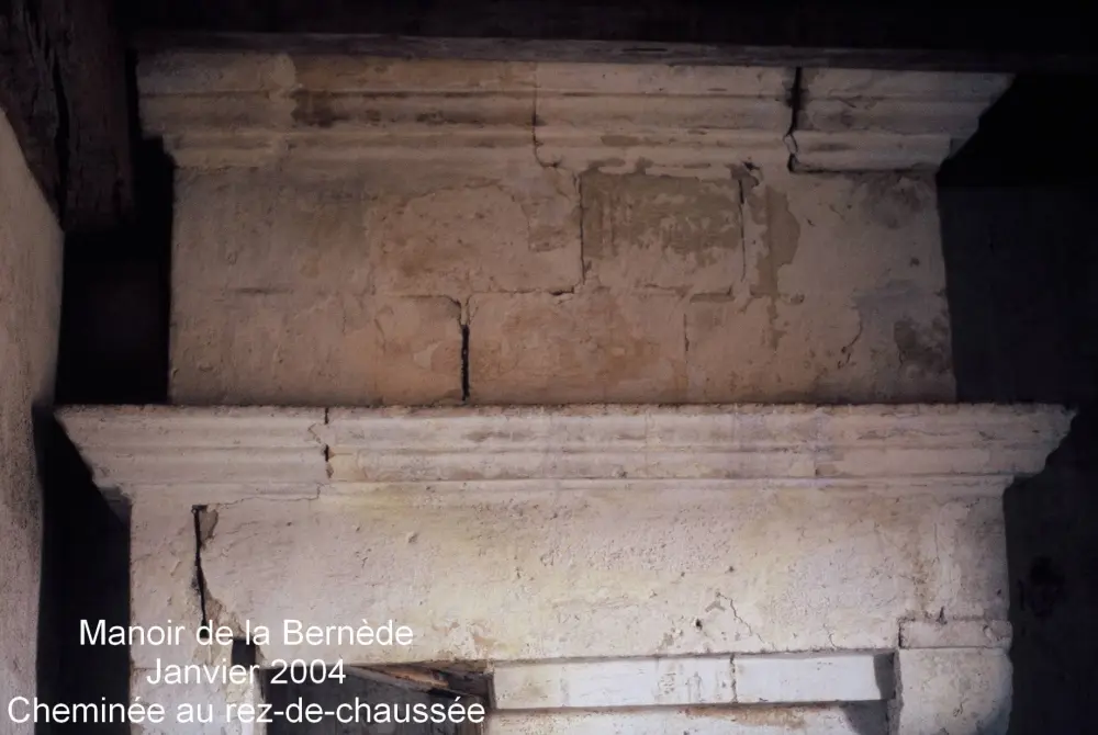 Foto de Mansión de Bernède - POP Plateforme Ouverte du Patrimoine / Base Mérimée - © Ministère de la Culture (France), Médiathèque du patrimoine et de la photographie (objets mobiliers), tous droits réservés