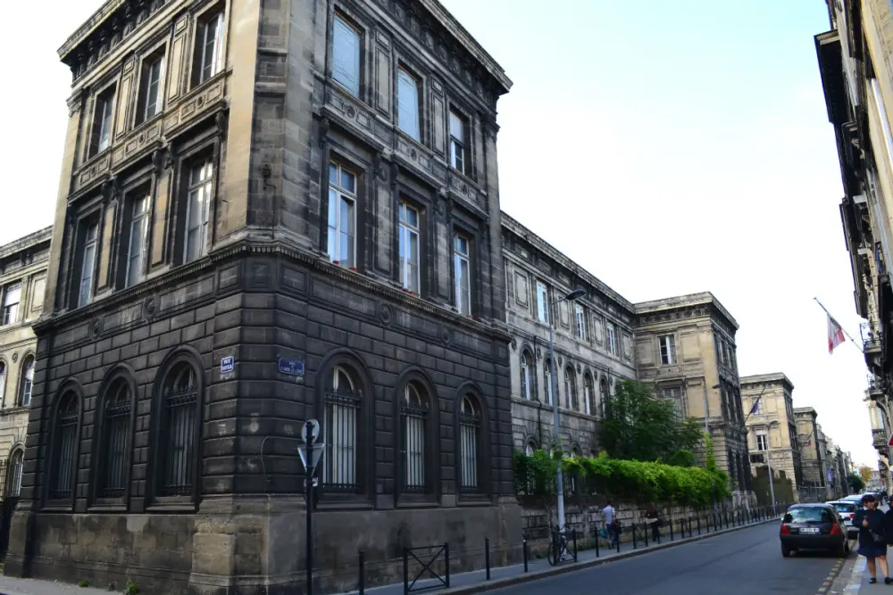Foto de Ex institución nacional de sordo y tonto - Sous licence Creative Commons (https://creativecommons.org/licenses/by-sa/4.0/deed.fr) - Par JuliaCasado - © Creative Commons (https://creativecommons.org/licenses/by-sa/4.0/deed.fr)