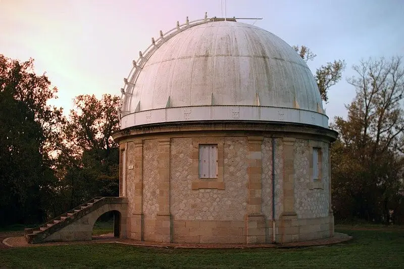 Picture of Aquitaine Observatory of the Sciences of the Universe - Auteur inconnu - © Creative Commons (https://creativecommons.org/licenses/by-sa/4.0/deed.fr)