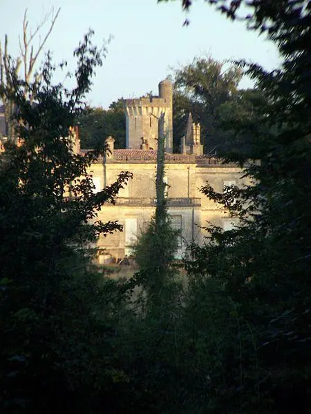 Foto de Castillo de Virelade - Henry Salomé - © Creative Commons (https://creativecommons.org/licenses/by-sa/4.0/deed.fr)