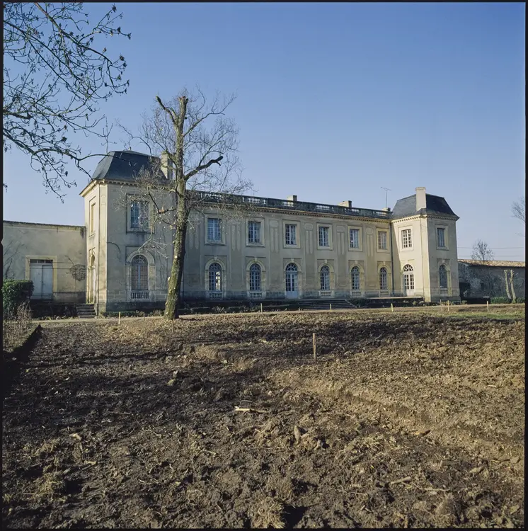 Foto de Château Nairac - POP Plateforme Ouverte du Patrimoine / Base Mérimée - © Donation VMF, Ministère de la Culture (France), Médiathèque du patrimoine et de la photographie, diffusion GrandPalaisRmn Photo