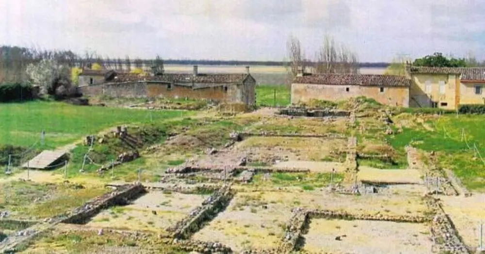 Foto von Gallo-römische Villa des Kumpels - POP Plateforme Ouverte du Patrimoine / Base Mérimée - © Ministère de la Culture (France), Direction Régionale des Affaires Culturelles de Nouvelle-Aquitaine – Tous droits réservés 