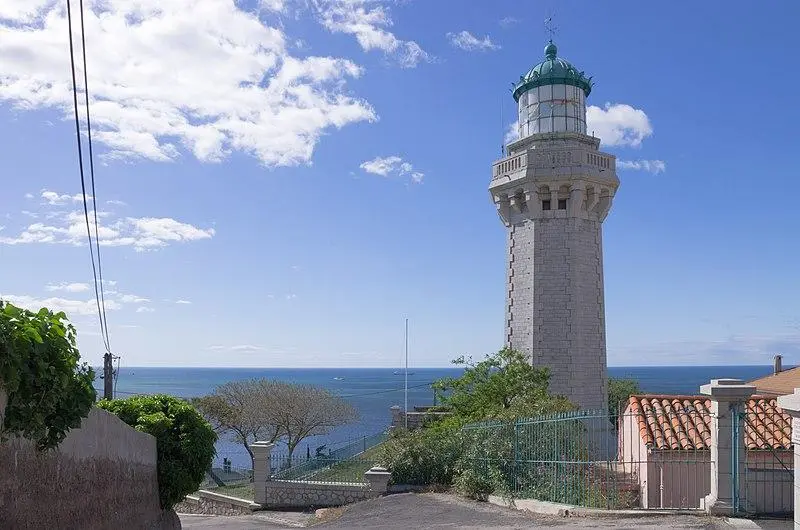 Photo de Phare du Mont-Saint-Clair - Christian Ferrer - © Creative Commons (https://creativecommons.org/licenses/by-sa/4.0/deed.fr)