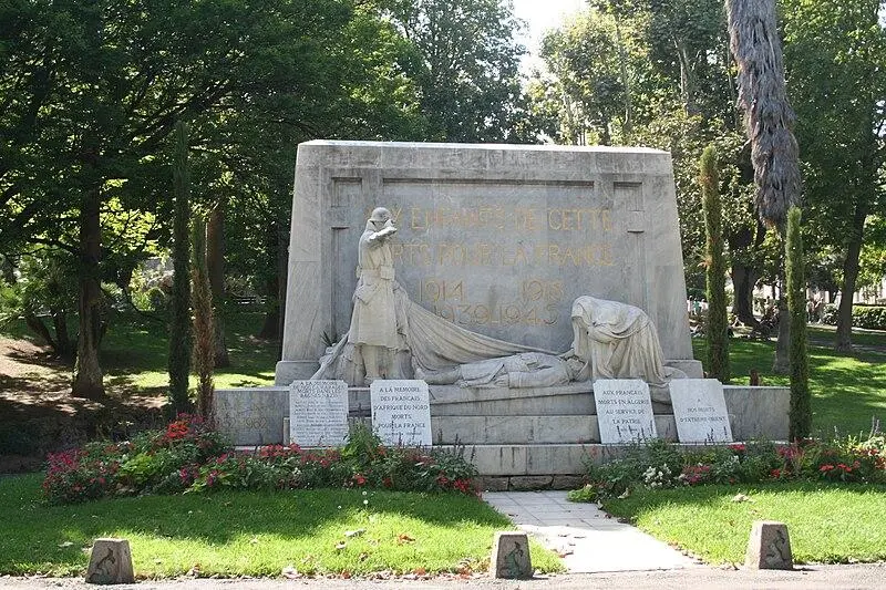 Photo de Monument aux morts de la guerre de 1914-1918 - Fagairolles 34 - © Creative Commons (https://creativecommons.org/licenses/by-sa/4.0/deed.fr)
