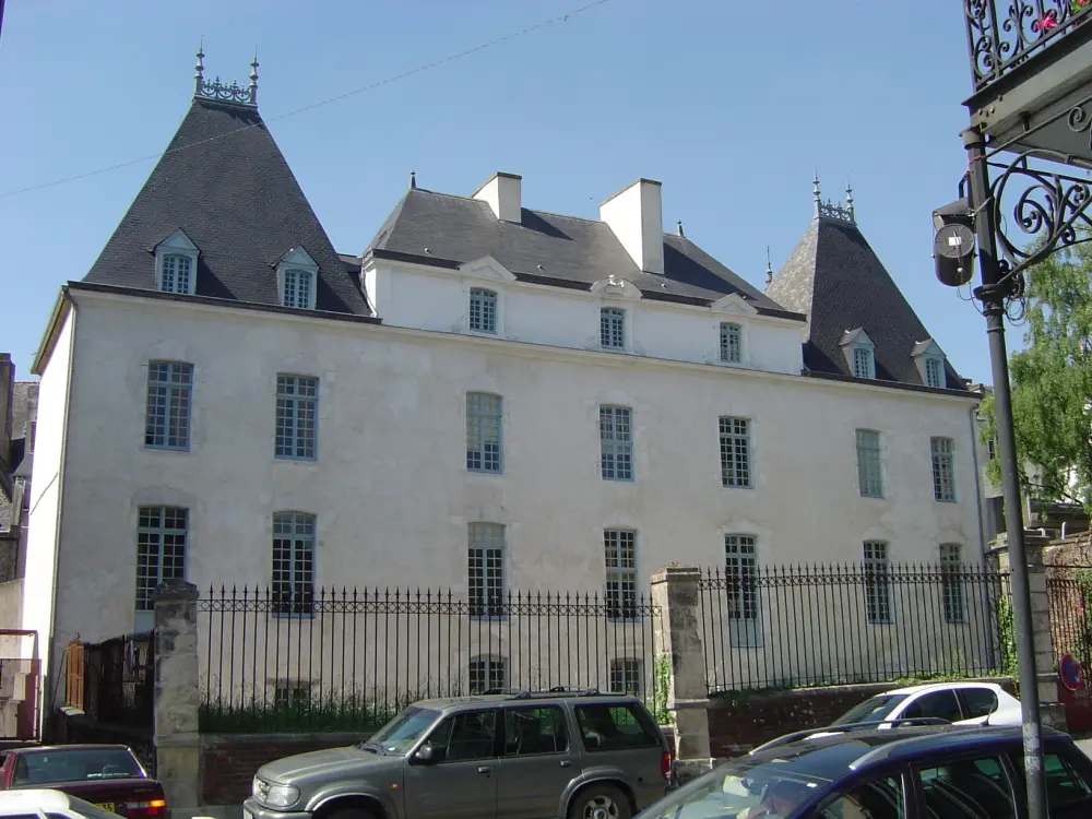 Foto de Hôtel de Sévigné - Sous licence Creative Commons (https://creativecommons.org/licenses/by-sa/4.0/deed.fr) - Par Pacoviande~commonswiki - © Creative Commons (https://creativecommons.org/licenses/by-sa/4.0/deed.fr)
