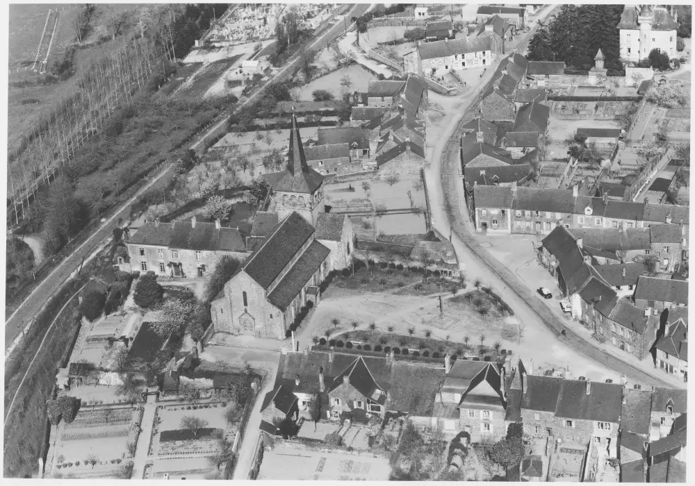 Foto de Iglesia Notre-Dame - POP Plateforme Ouverte du Patrimoine / Base Mérimée - © Ministère de la Culture (France), Médiathèque du patrimoine et de la photographie, diffusion RMN-GP