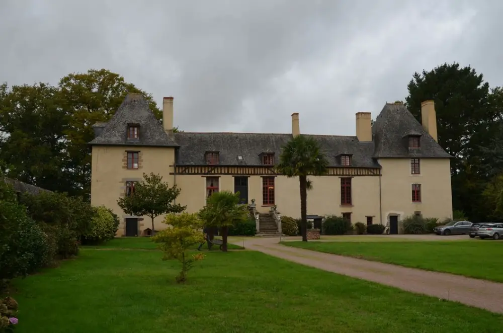 Foto de Sillandais Manor - POP Plateforme Ouverte du Patrimoine / Base Mérimée - © Ministère de la Culture (France), Direction Régionale des Affaires Culturelles de Bretagne – Tous droits réservés 