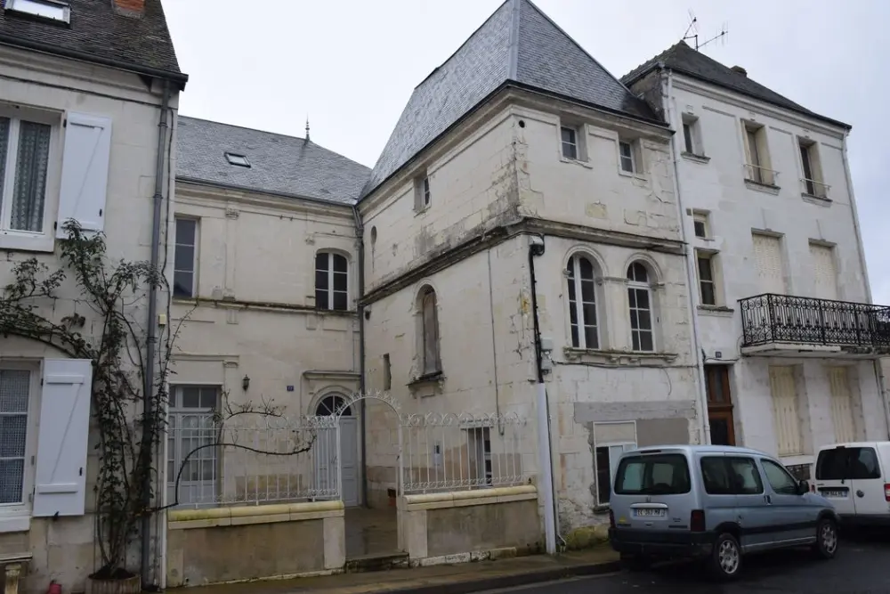 Picture of Jean Collet house also called "Hôtel de Crémille" - POP Plateforme Ouverte du Patrimoine / Base Mérimée - © Ministère de la Culture (France), Direction Régionale des Affaires Culturelles du Centre-Val de Loire – Tous droits réservés 