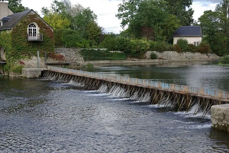 Picture of Mobile lockless dam site with Nitray needles - Duch - © Creative Commons (https://creativecommons.org/licenses/by-sa/4.0/deed.fr)