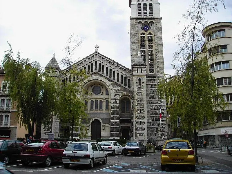 Foto von Saint-Joseph Basilica - Milky - © Creative Commons (https://creativecommons.org/licenses/by-sa/4.0/deed.fr)