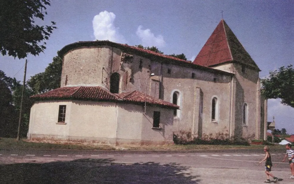 Foto von Saint-Pierre Kirche - POP Plateforme Ouverte du Patrimoine / Base Mérimée - © Ministère de la Culture (France), Médiathèque du patrimoine et de la photographie, tous droits réservés