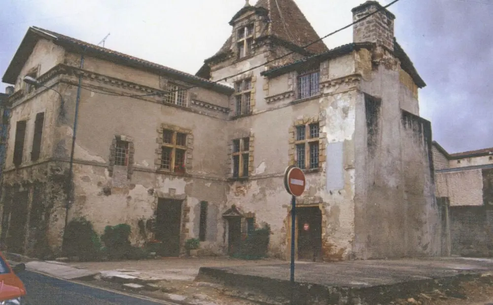 Foto von Haus bekannt als Jeanne d'Albret - POP Plateforme Ouverte du Patrimoine / Base Mérimée - © Ministère de la Culture (France), Médiathèque du patrimoine et de la photographie, tous droits réservés