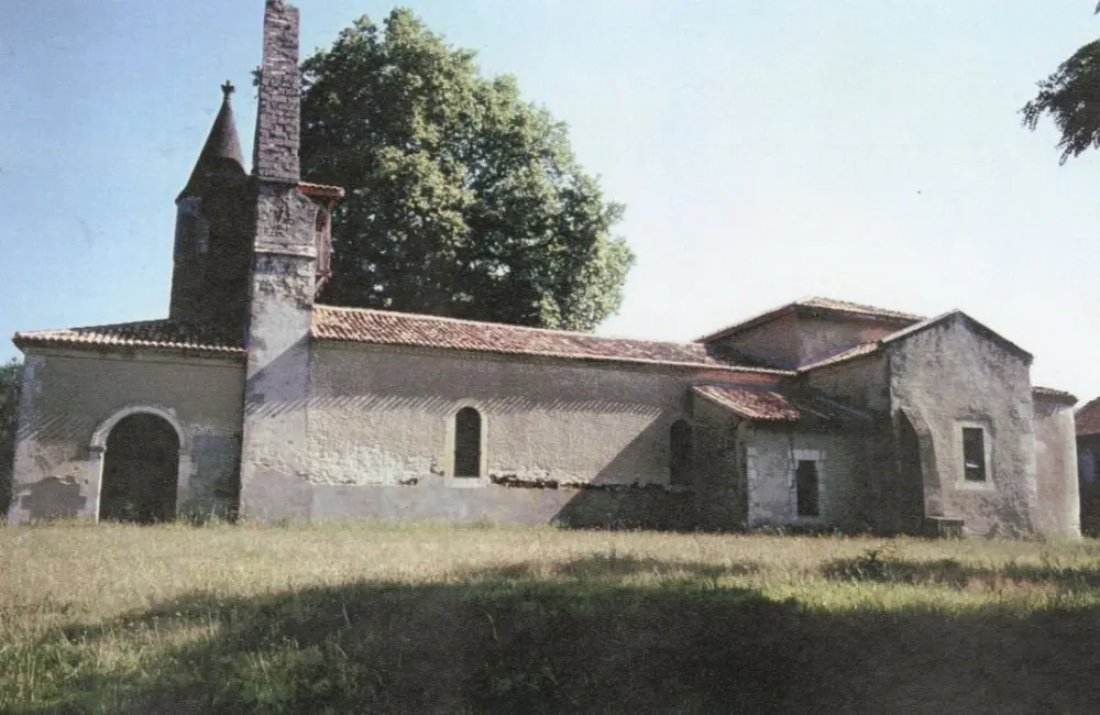 Foto von Saint-Pierre-ès-Liens de Biganon Kirche - POP Plateforme Ouverte du Patrimoine / Base Mérimée - © Ministère de la Culture (France), Médiathèque du patrimoine et de la photographie, tous droits réservés