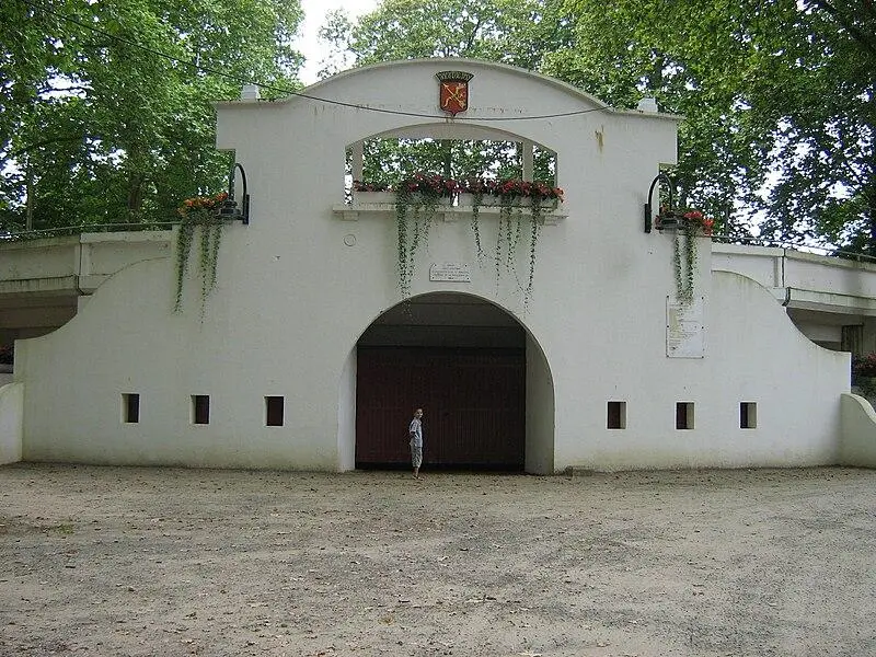 Foto de Arena Jean Lafittau - Dimimis - © Creative Commons (https://creativecommons.org/licenses/by-sa/4.0/deed.fr)