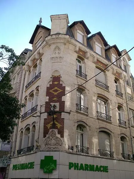 Foto von Gebäude - Roi.dagobert - © Creative Commons (https://creativecommons.org/licenses/by-sa/4.0/deed.fr)