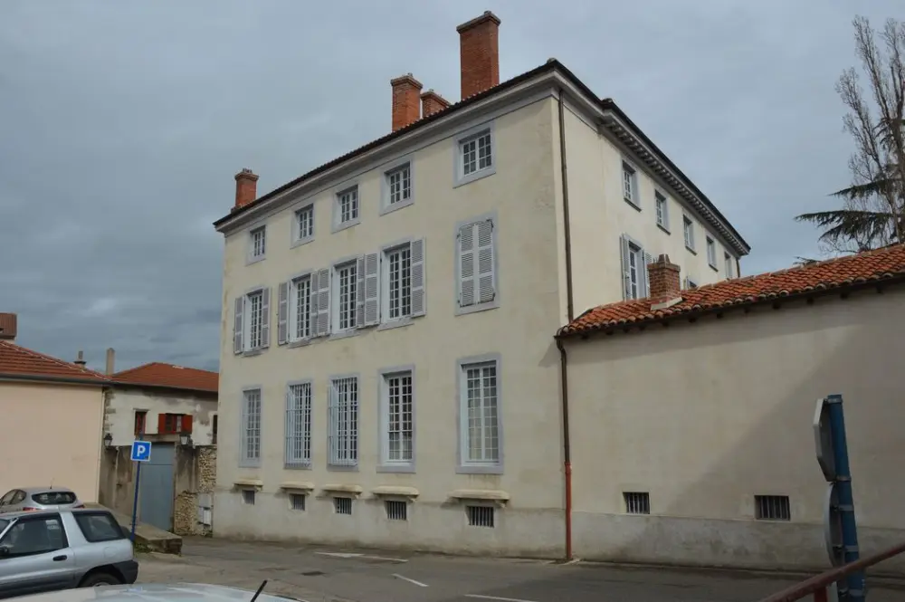 Foto von Dugas Hotel von Boissony - POP Plateforme Ouverte du Patrimoine / Base Mérimée - © Ministère de la Culture (France), Direction Régionale des Affaires Culturelles d'Auvergne-Rhône-Alpes – Tous droits réservés 