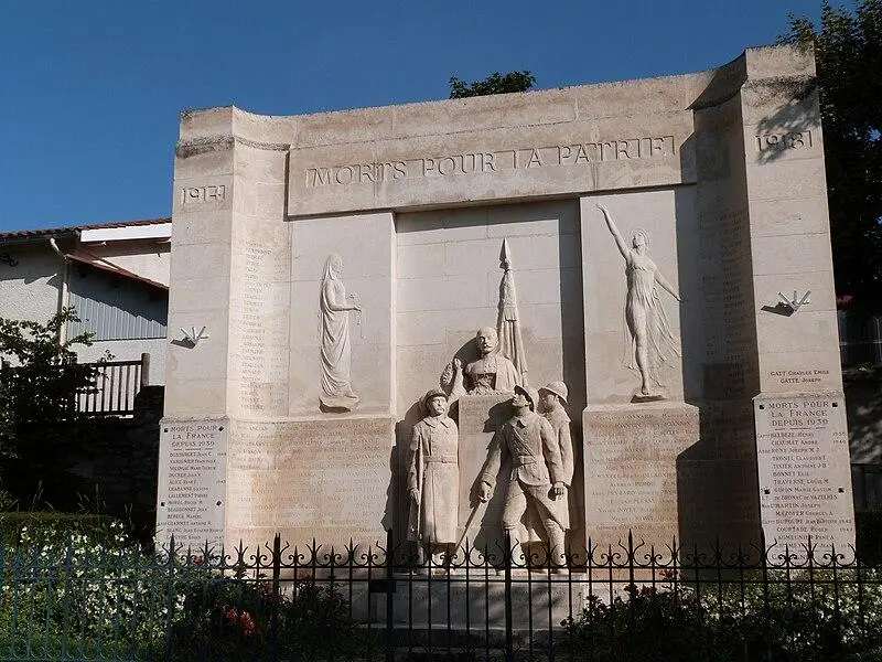 Foto von Toter Denkmal und Emile Reymond - Thérèse Gaigé - © Creative Commons (https://creativecommons.org/licenses/by-sa/4.0/deed.fr)