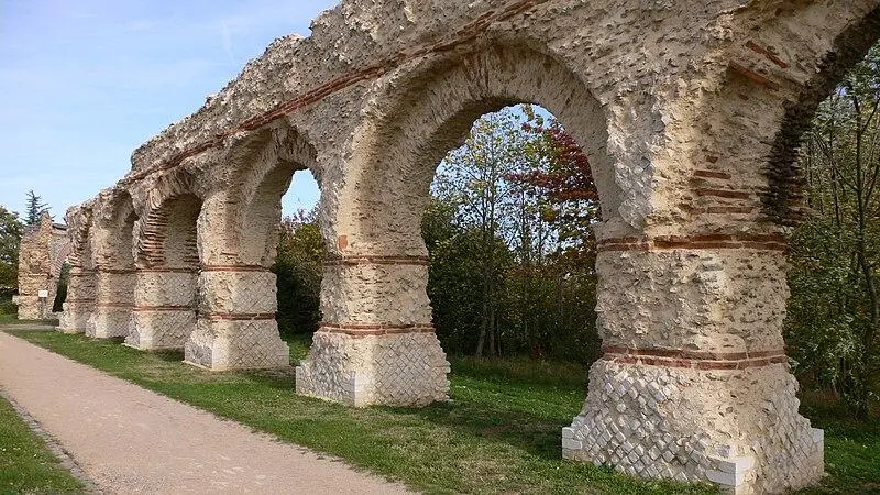 Foto von Gier -Abschnitt des Langonand -Abschnitts - Arnaud Fafournoux - © Creative Commons (https://creativecommons.org/licenses/by-sa/4.0/deed.fr)