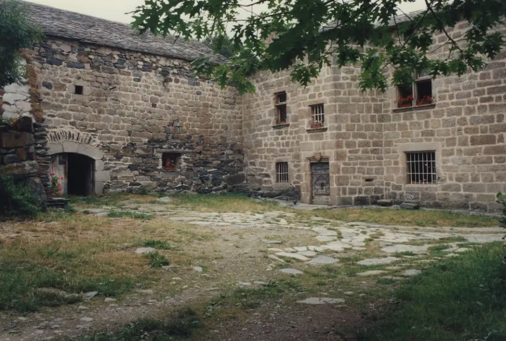 Foto de Castillo de changheas - POP Plateforme Ouverte du Patrimoine / Base Mérimée - © Ministère de la Culture (France), Médiathèque du patrimoine et de la photographie, tous droits réservés