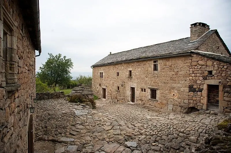 Picture of Farm Paradis La Montjoie de Montferrat - Ludovic Péron - © Creative Commons (https://creativecommons.org/licenses/by-sa/4.0/deed.fr)