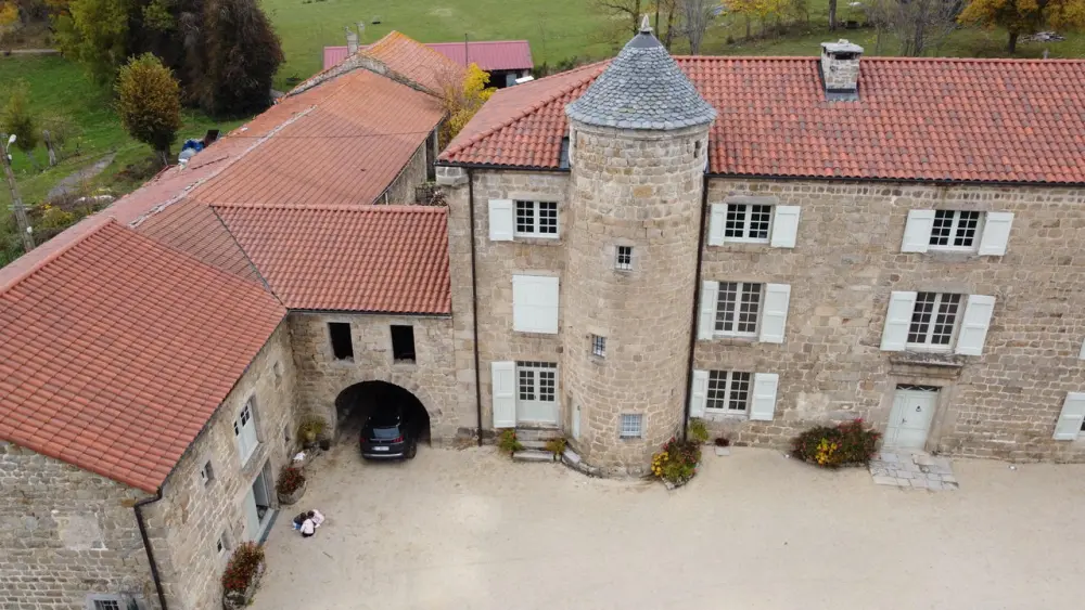 Foto di Planche Castle - POP Plateforme Ouverte du Patrimoine / Base Mérimée - © Ministère de la Culture (France), Auvergne-Rhône-Alpes – Tous droits réservés