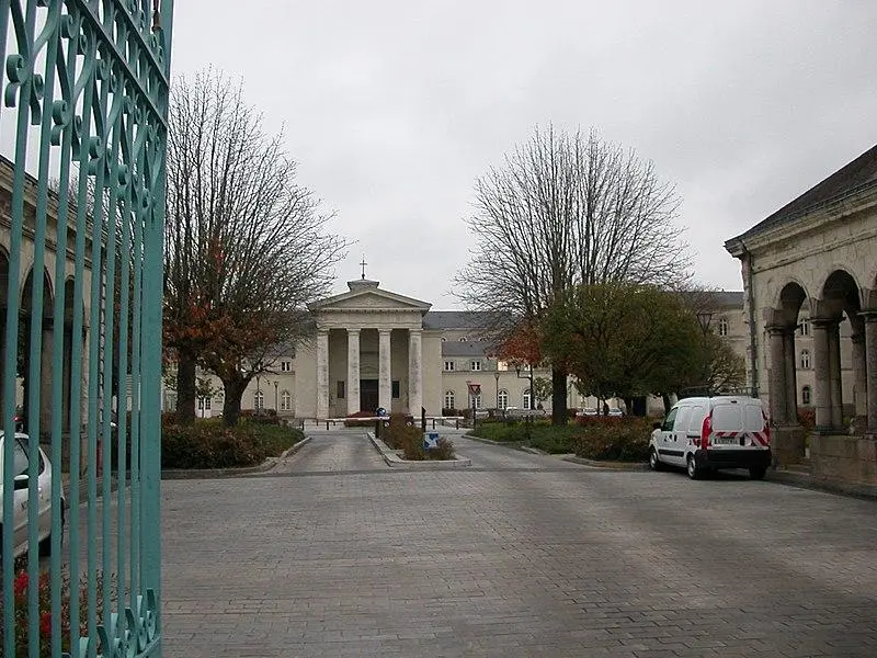 Foto de Hospital Pirmil Saint-Jacques - Pymouss - © Creative Commons (https://creativecommons.org/licenses/by-sa/4.0/deed.fr)