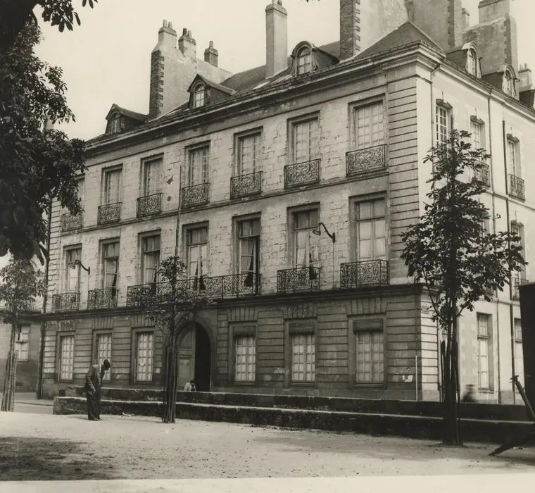 Foto di Edificio - POP Plateforme Ouverte du Patrimoine / Base Mérimée - © Ministère de la Culture (France), Médiathèque du patrimoine et de la photographie, tous droits réservés
