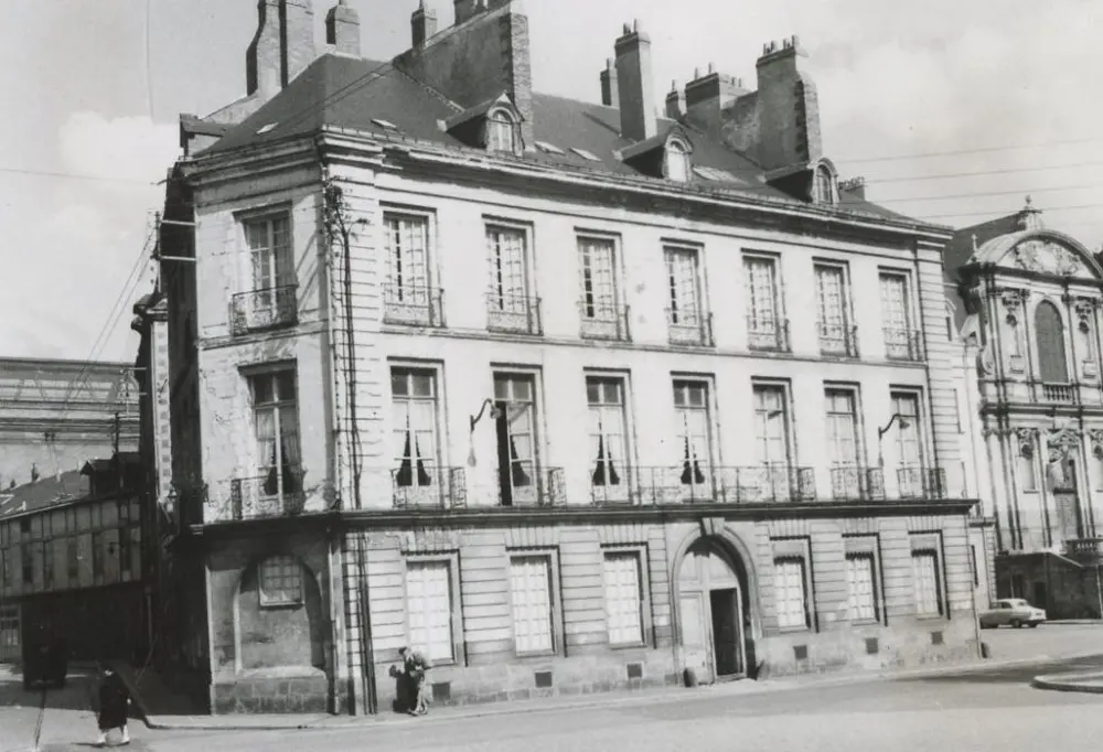 Foto di Edificio - POP Plateforme Ouverte du Patrimoine / Base Mérimée - © Ministère de la Culture (France), Médiathèque du patrimoine et de la photographie, tous droits réservés