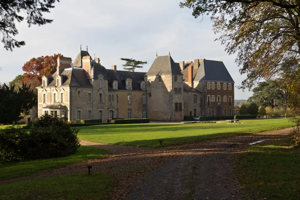 Picture of Pordor castle - Sous licence Creative Commons (https://creativecommons.org/licenses/by-sa/4.0/deed.fr) - Par EdouardHue - © Creative Commons (https://creativecommons.org/licenses/by-sa/4.0/deed.fr)