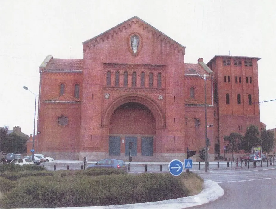 Foto de Conjunto de la parroquia de Sainte-Thérèse - POP Plateforme Ouverte du Patrimoine / Base Mérimée - © Ministère de la Culture (France), Médiathèque du patrimoine et de la photographie, tous droits réservés