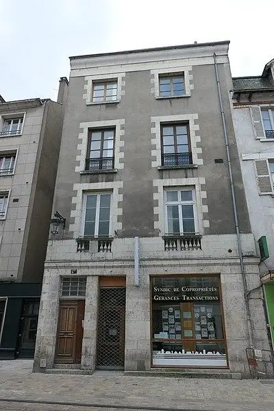 Foto de Edificio - Fab5669 - © Creative Commons (https://creativecommons.org/licenses/by-sa/4.0/deed.fr)