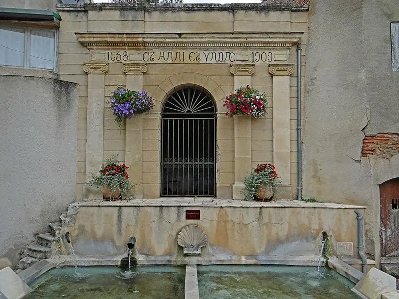 Foto von Stadtbrunnen von Fontgrand - MOSSOT - © Creative Commons (https://creativecommons.org/licenses/by-sa/4.0/deed.fr)