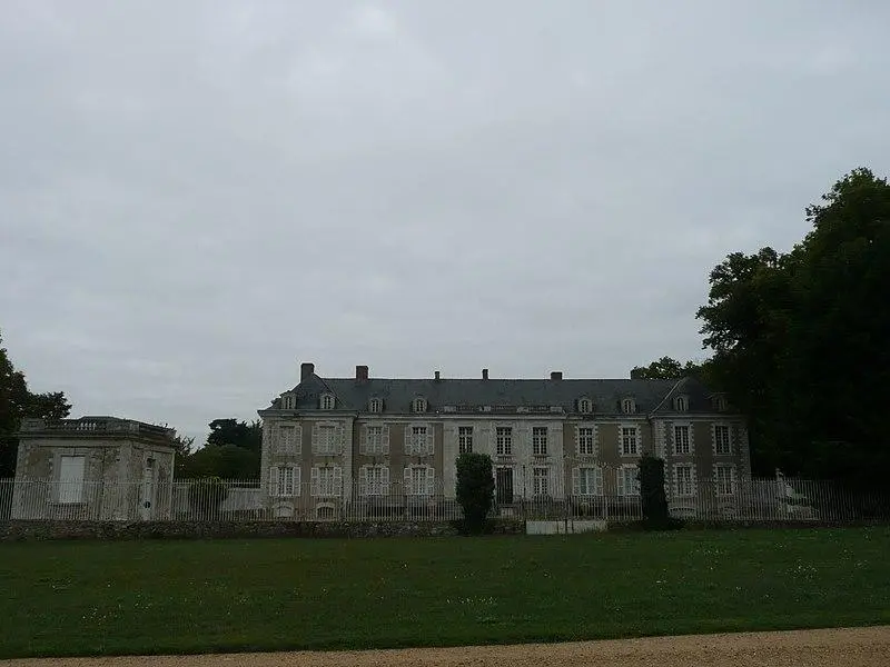 Foto von Schloss - Kormin - © Creative Commons (https://creativecommons.org/licenses/by-sa/4.0/deed.fr)