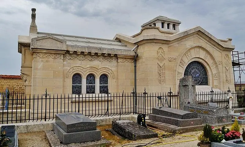 Foto di Mausoleo bordeaux - Zairon - © Creative Commons (https://creativecommons.org/licenses/by-sa/4.0/deed.fr)