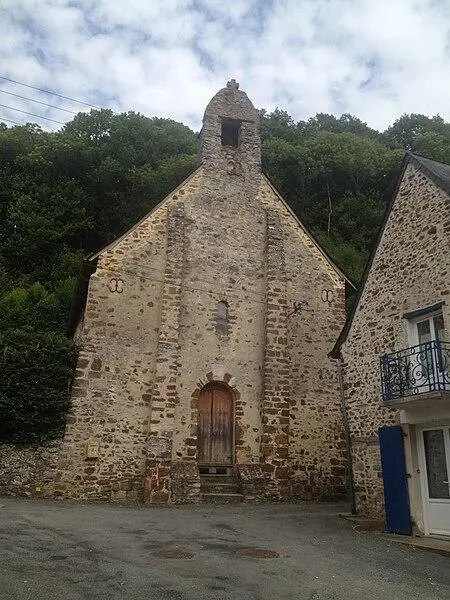 Photo de Eglise Saint-Pierre-le-Potier - Simon de l'Ouest - © Creative Commons (https://creativecommons.org/licenses/by-sa/4.0/deed.fr)