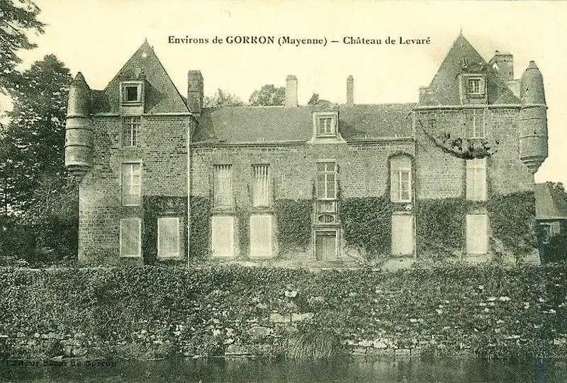 Foto von Schloss - Editeur Perar de Gorron - © Creative Commons (https://creativecommons.org/licenses/by-sa/4.0/deed.fr)