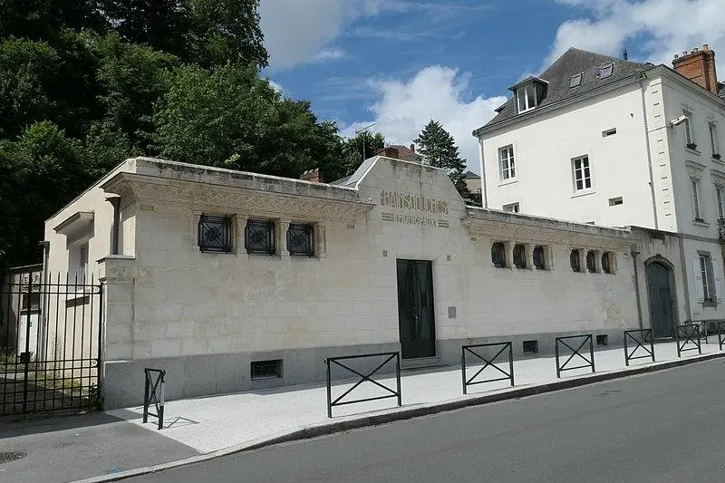 Foto von Badeaufbau - photographie : Fab5669 (d · c · b) Architecte : L - © Creative Commons (https://creativecommons.org/licenses/by-sa/4.0/deed.fr)