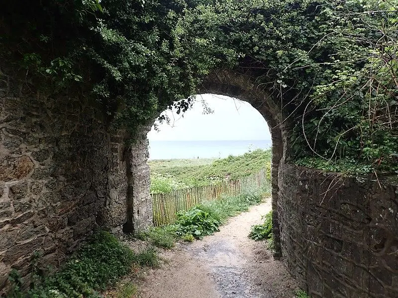 Foto von Borbardoué -Verankerung - Patrice78500 - © Creative Commons (https://creativecommons.org/licenses/by-sa/4.0/deed.fr)